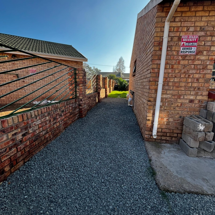 To Let 3 Bedroom Property for Rent in Westbourne Eastern Cape
